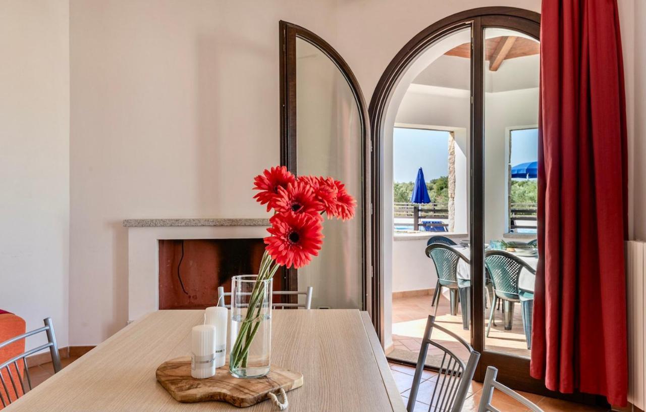 Ville In Resort Con Piscina A 2 Km Da Alghero Eksteriør billede